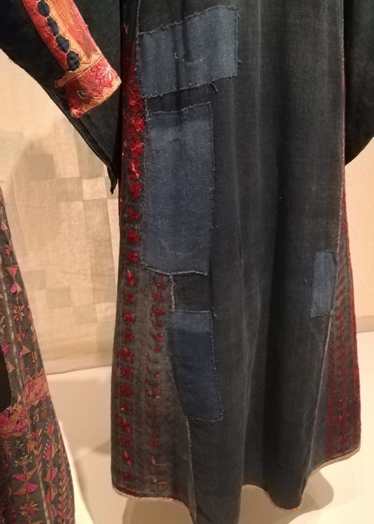 Stitching Stories: A Captivating Palestinian Embroidery Exhibition 8 everyday dress reverse 5