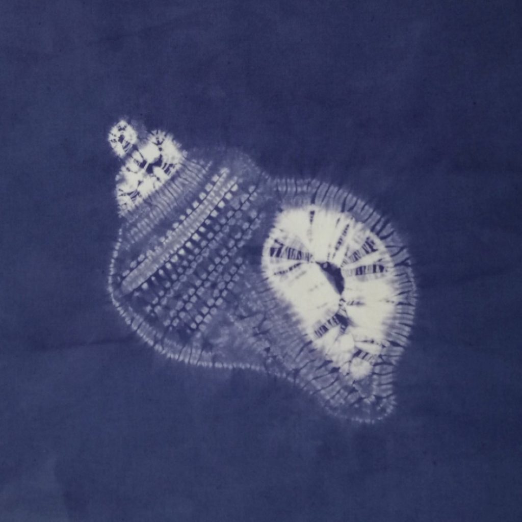 How to Shibori with Natural Dyes 8 shibori dyed with logwood 1