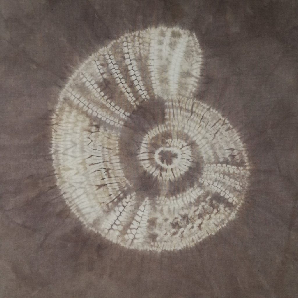 How to Shibori with Natural Dyes 9 shibori dyed with logwood 2