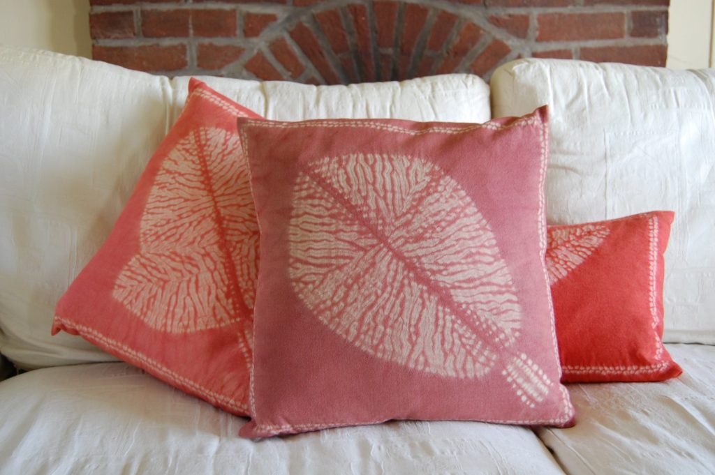 How to Shibori with Natural Dyes 7 shibori with madder 4