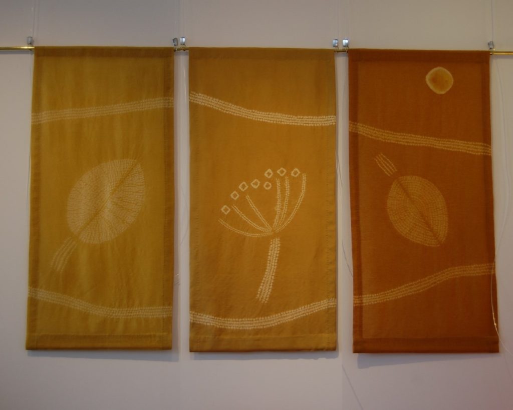 How to Shibori with Natural Dyes 10 shibori with onion skin on silk 1